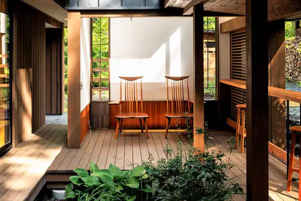 ลานกลาง