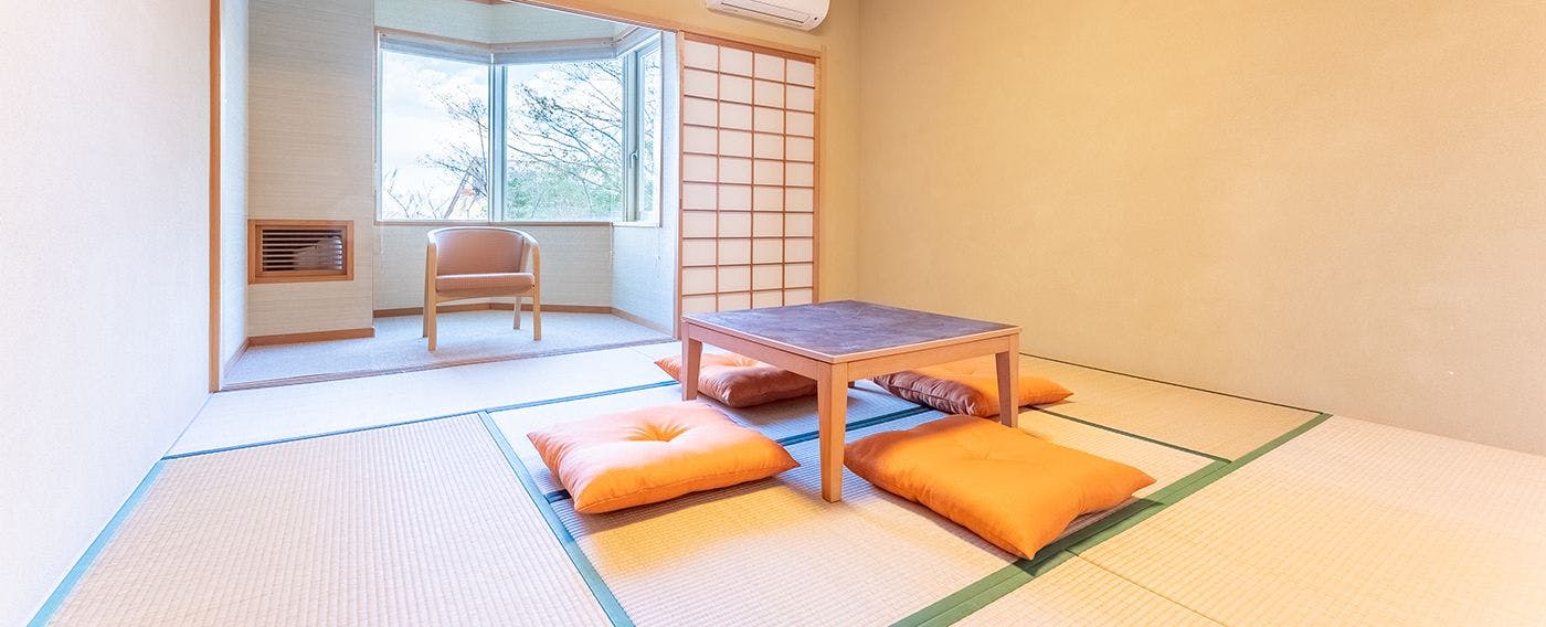 Noёl HAKONE GENSEN
