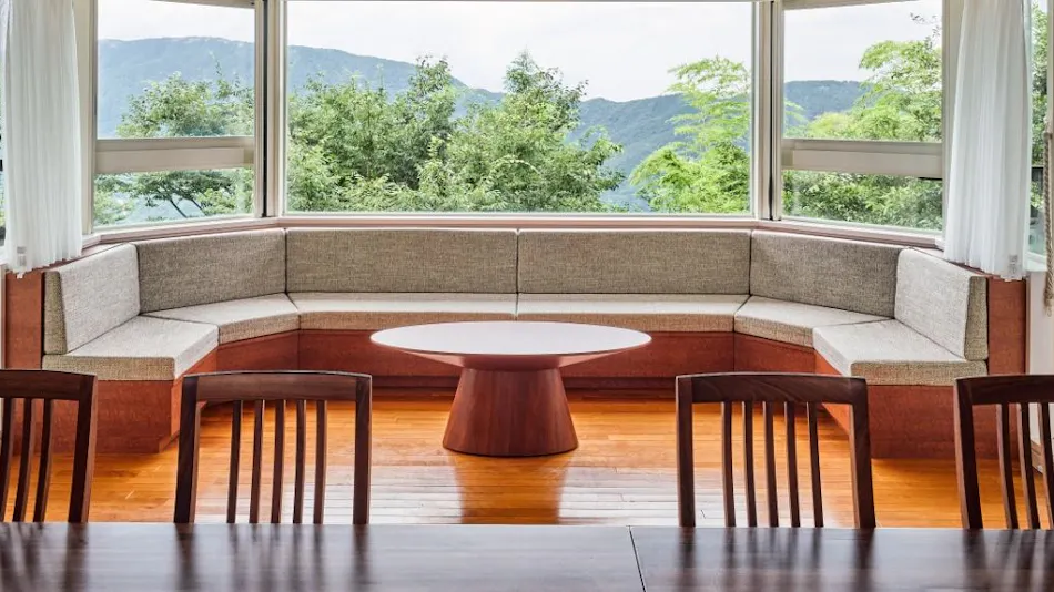 Noёl HAKONE GENSEN