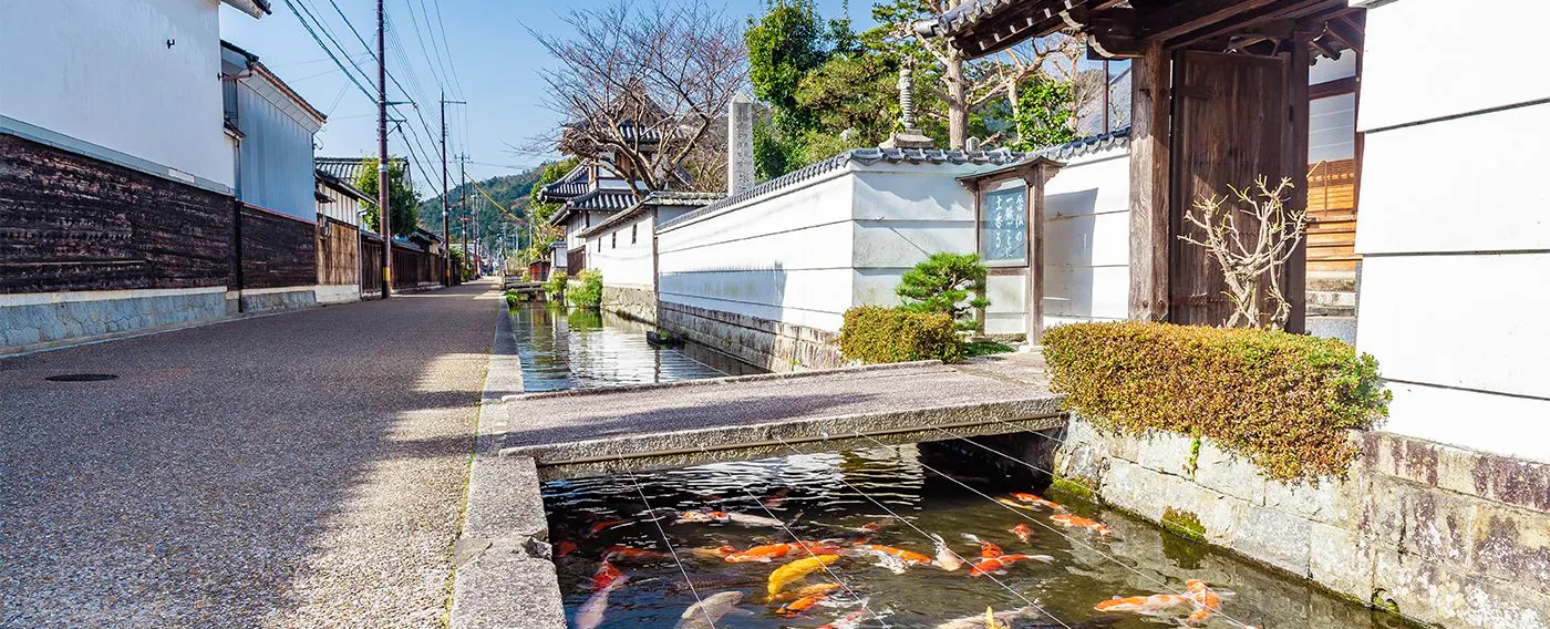 【บรรยากาศเมือง】การเดินชมบรรยากาศเมืองที่มีประวัติศาสตร์ตั้งแต่ปลายยุคเอโดะก็เป็นอีกกิจกรรมที่น่าสนใจ