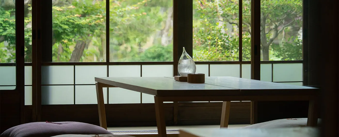 【主屋外村宇兵衛邸】วิวสวนญี่ปุ่นที่มองเห็นจากห้องพักให้ความรู้สึกอบอุ่นและคิดถึงอดีต