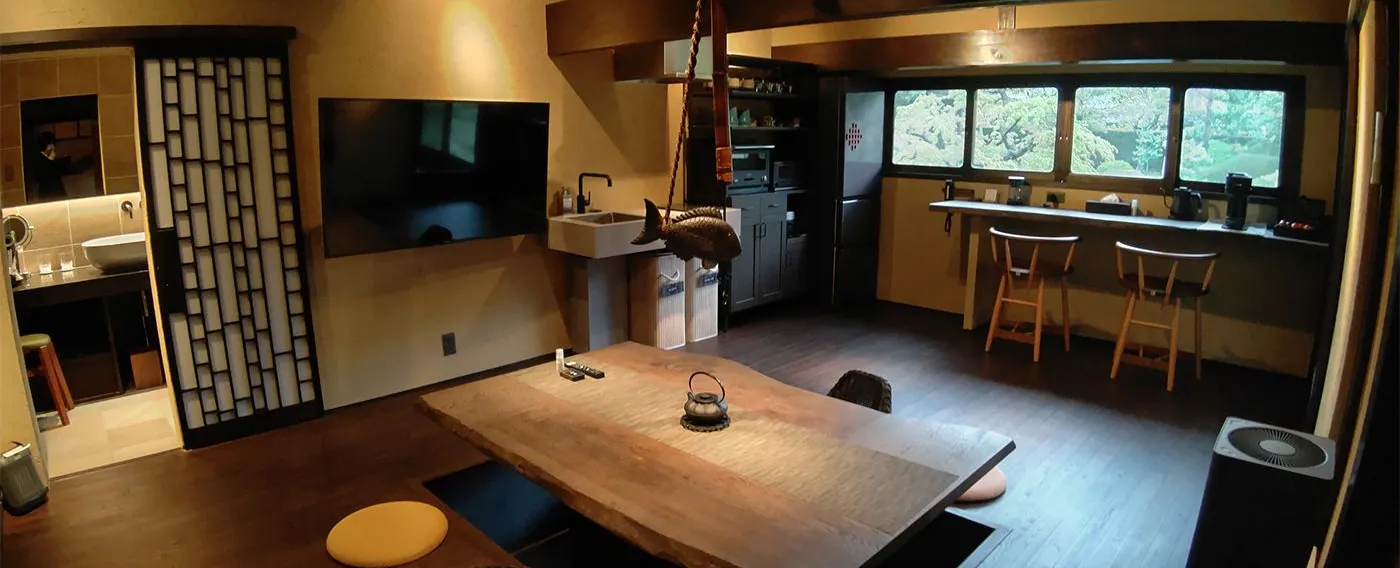【離れ中江準五郎邸】ห้องพักที่มีโทรทัศน์เป็นแบบโต๊ะโคทัตสึพร้อมพื้นอุ่น