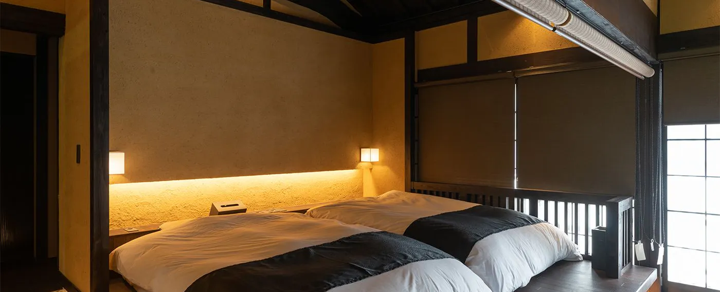 【บ้านพักนาเกะ จุนโกโร่】มีเตียงเซมิดับเบิ้ล 2 เตียง และฟูกที่นอนเตรียมไว้ให้ค่ะ