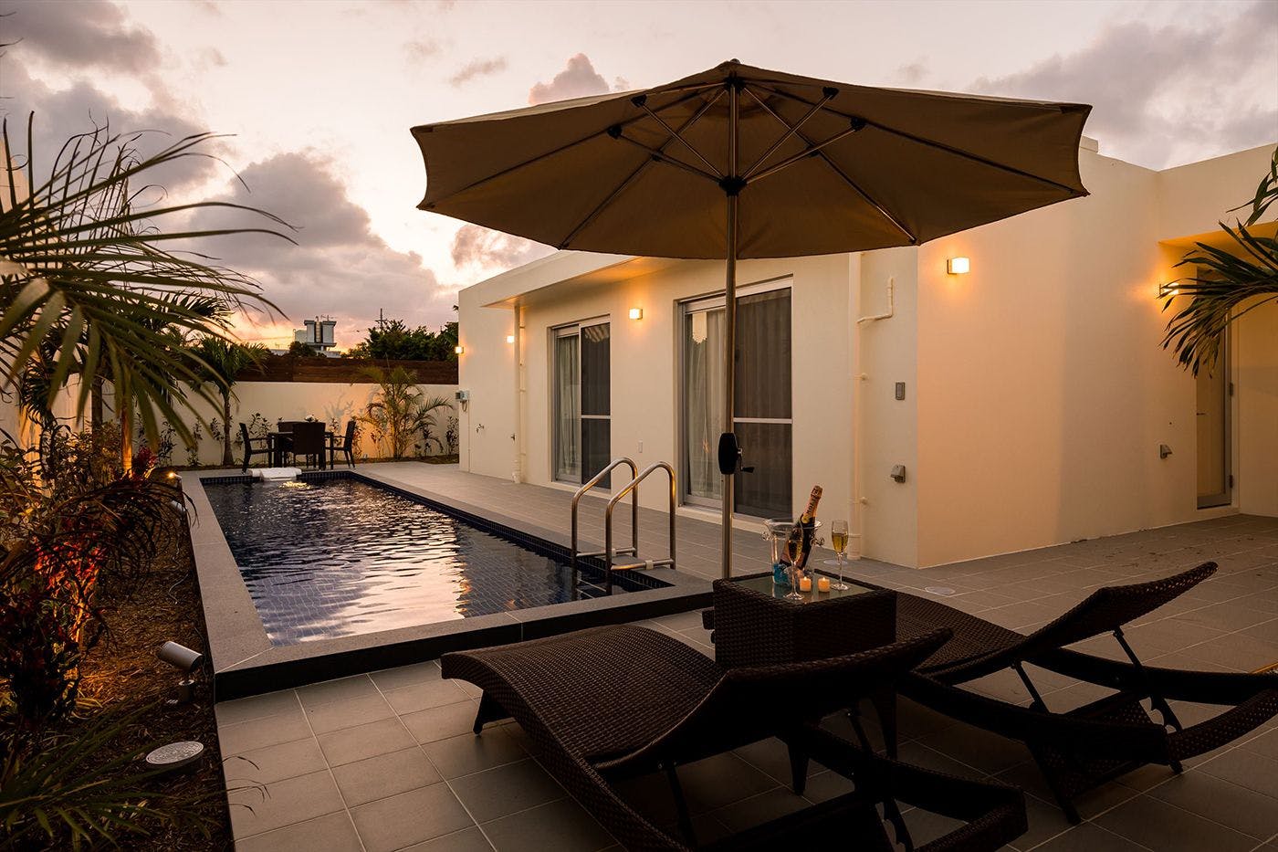 สระว่ายน้ำ