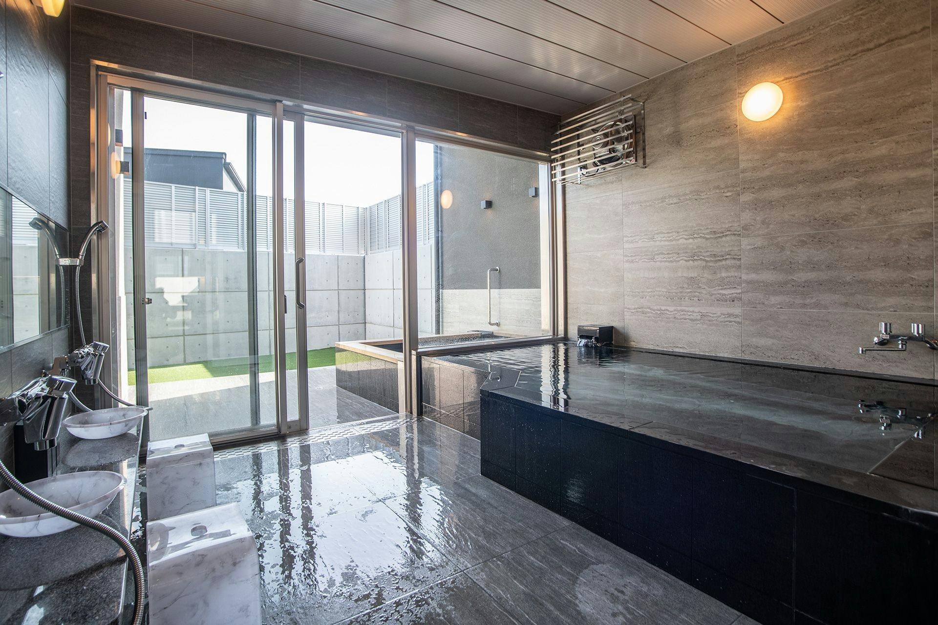 Suite-One Private Villa