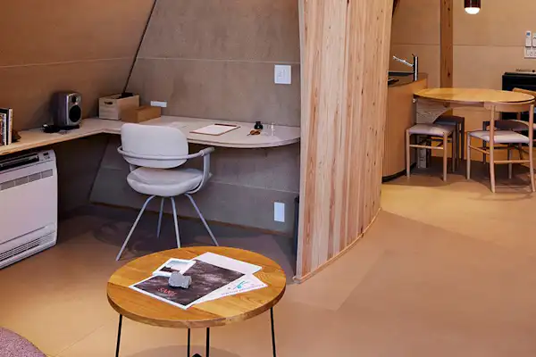 ภายนอกอาคาร