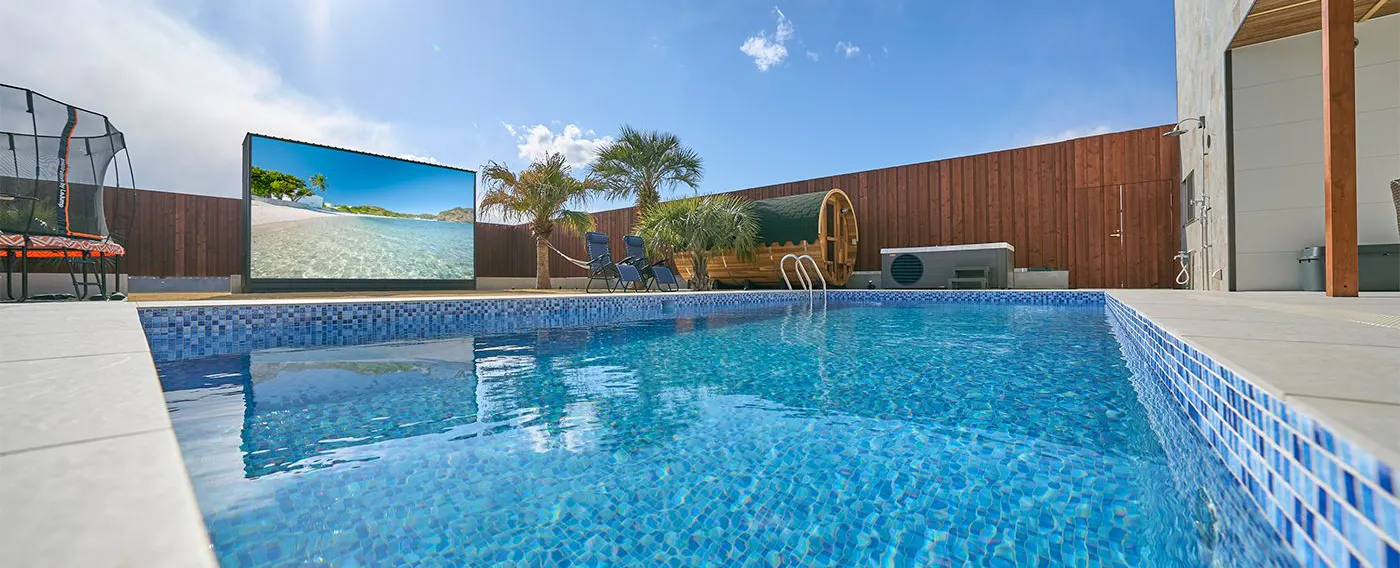 プライベートプール