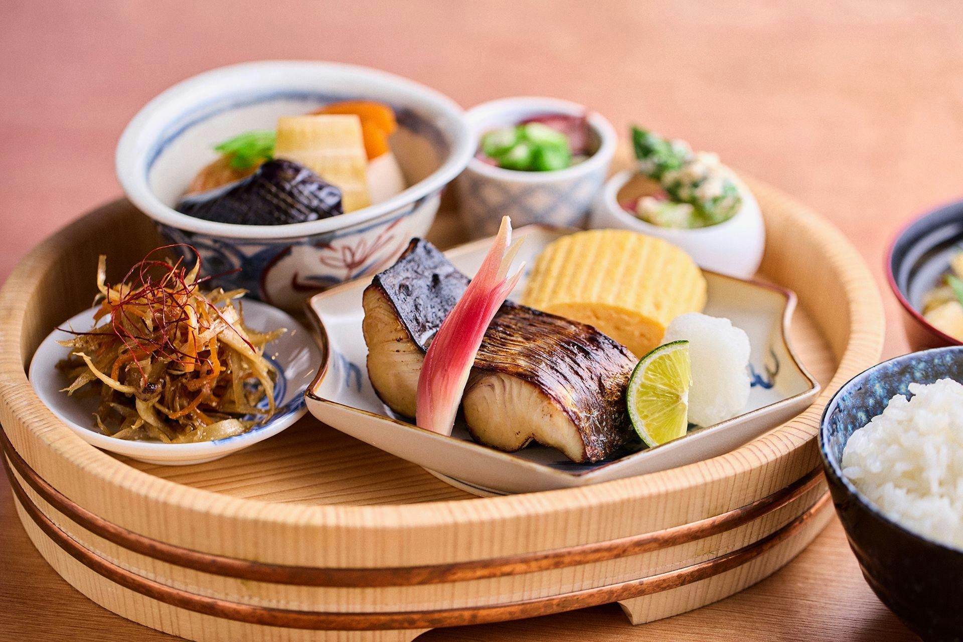 NIPPONIA 仁尾 水鏡の町