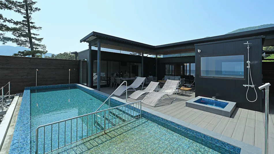 Shiokumihama Seaside Villa Hamatsuzuri