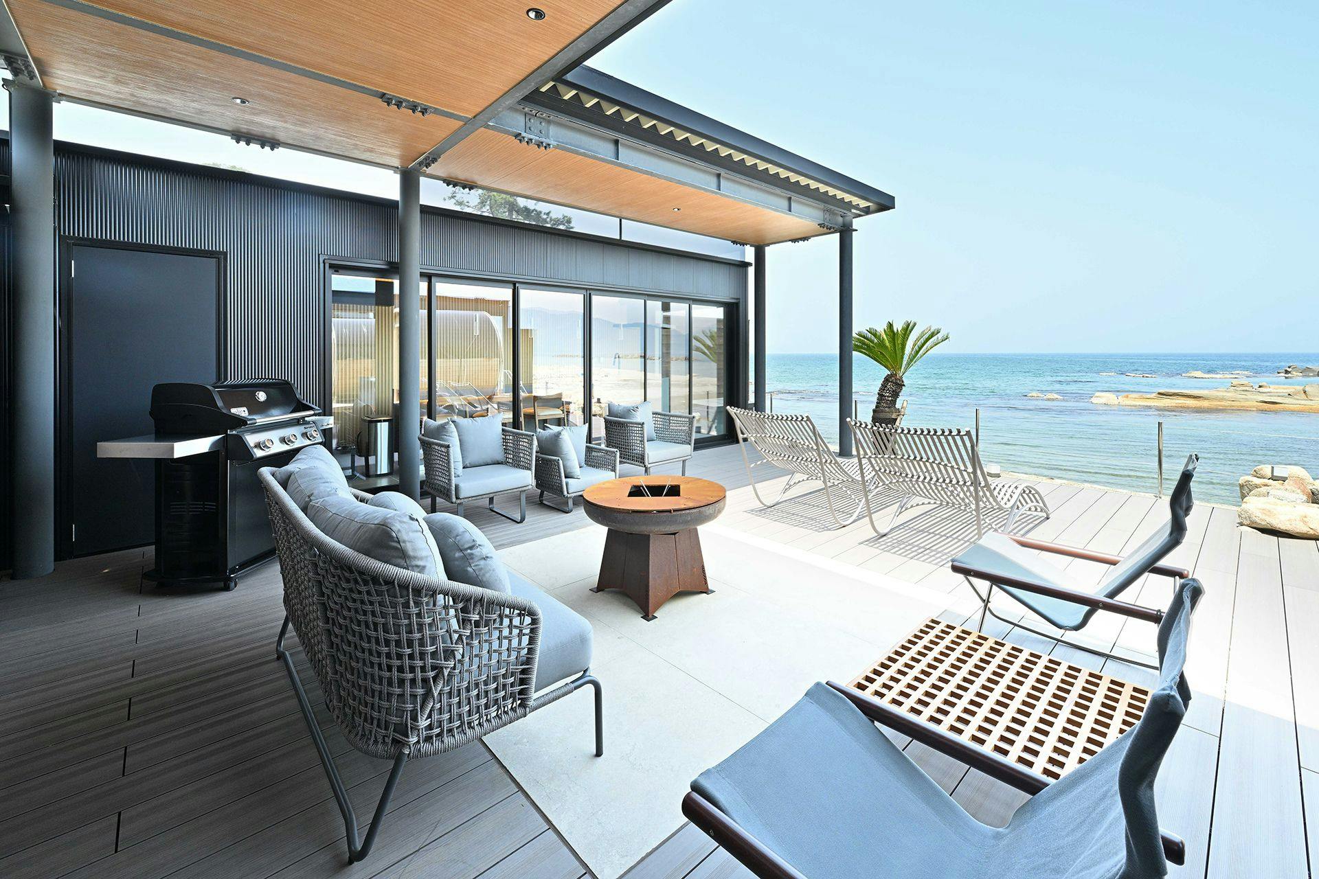 汐汲浜シーサイドヴィラ　浜つづり