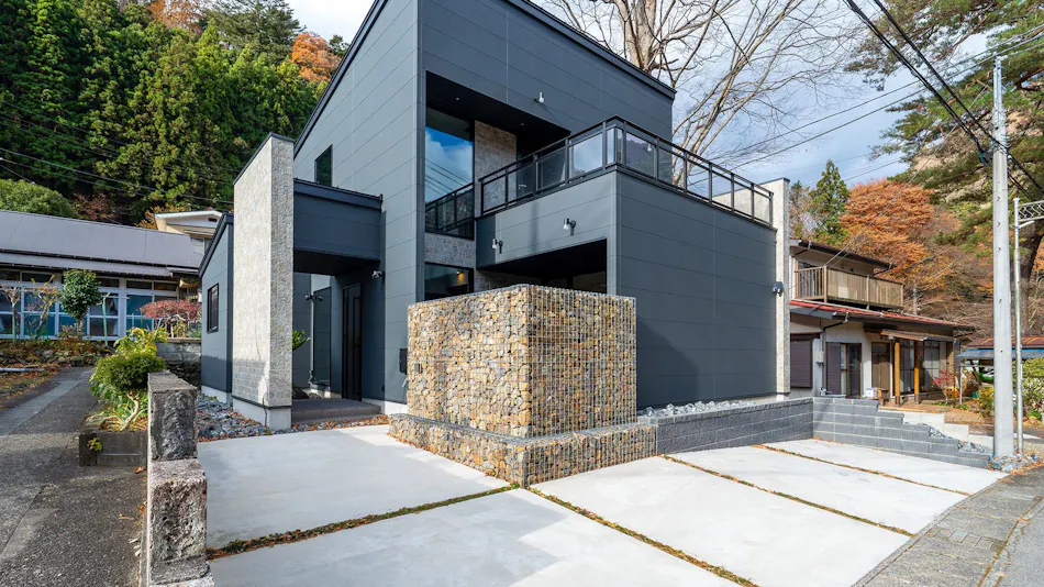RIVER VIEW HOUSE
