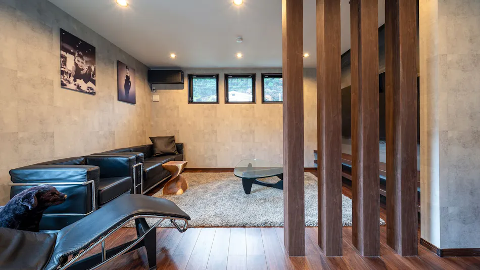 RIVER VIEW HOUSE