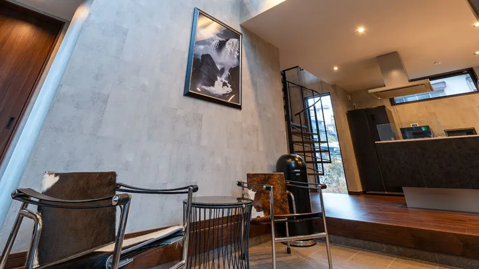 RIVER VIEW HOUSE