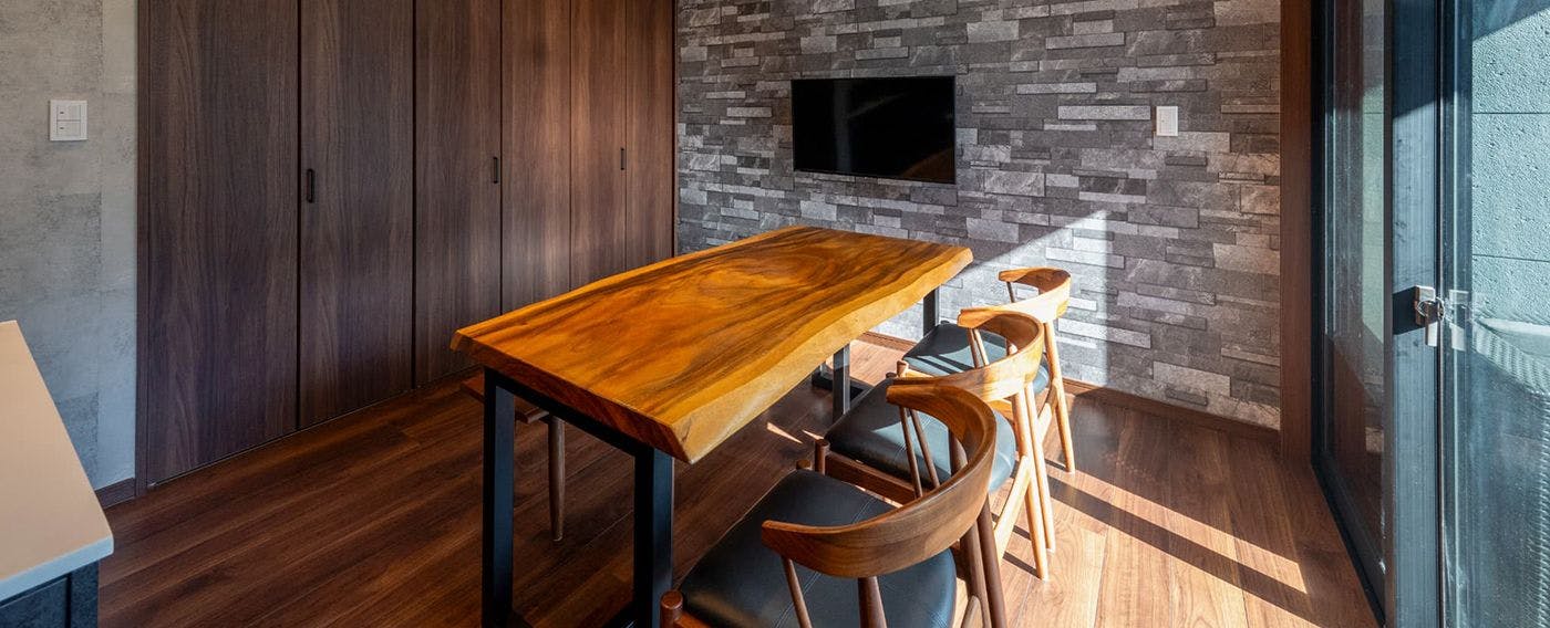 RIVER VIEW HOUSE