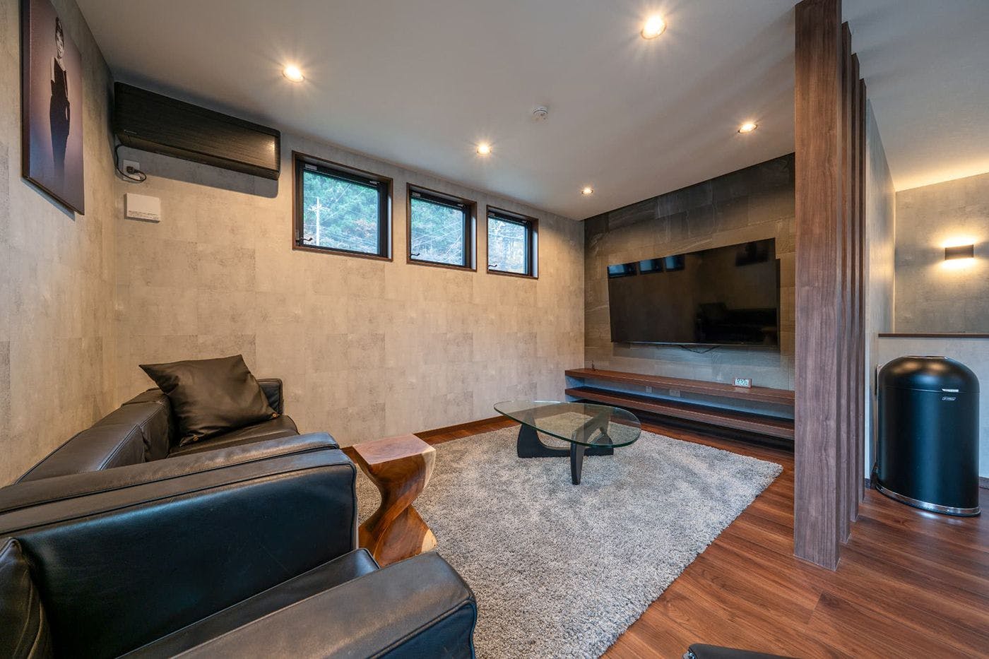 RIVER VIEW HOUSE