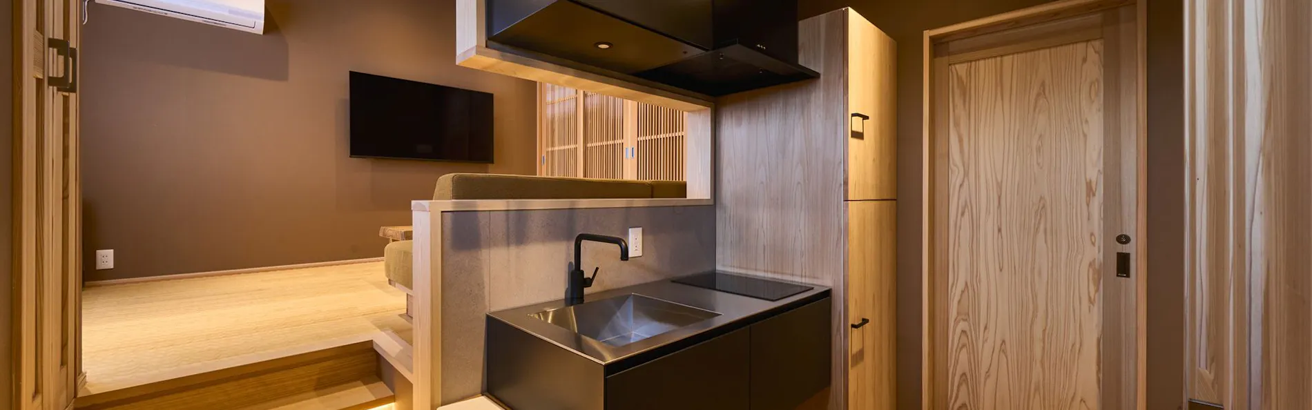 TIME LUXE 三軒茶屋 ~刻ノ間(ときのま)~