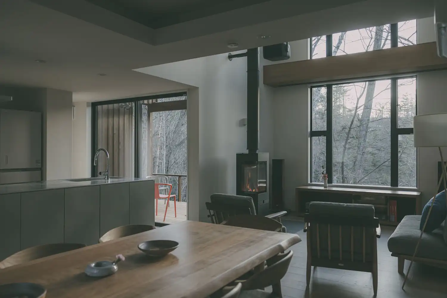 ภายนอกอาคาร