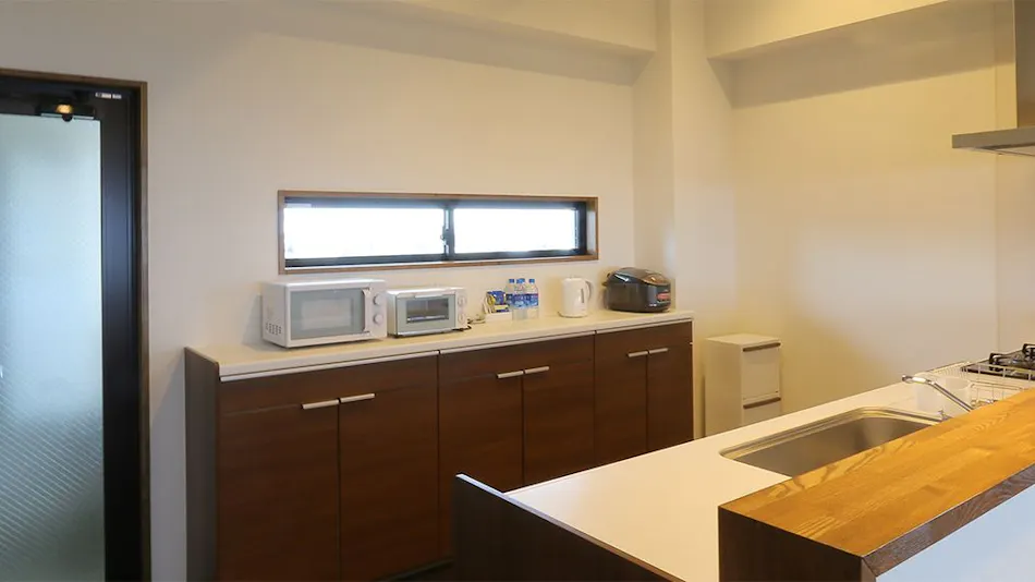 Stay Like a Local: Adult Hideaway Hotel & Condominium with Ocean View on a Hill in Onna Village - Tsuchibana Tsuchibana