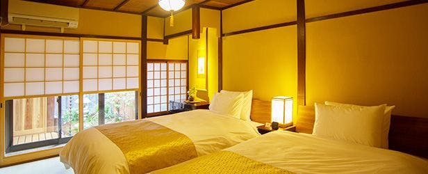 อาคารตะวันออก - การ์เดนสวีท