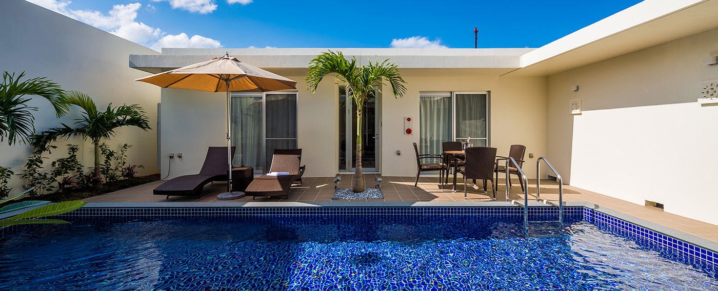 สระว่ายน้ำ