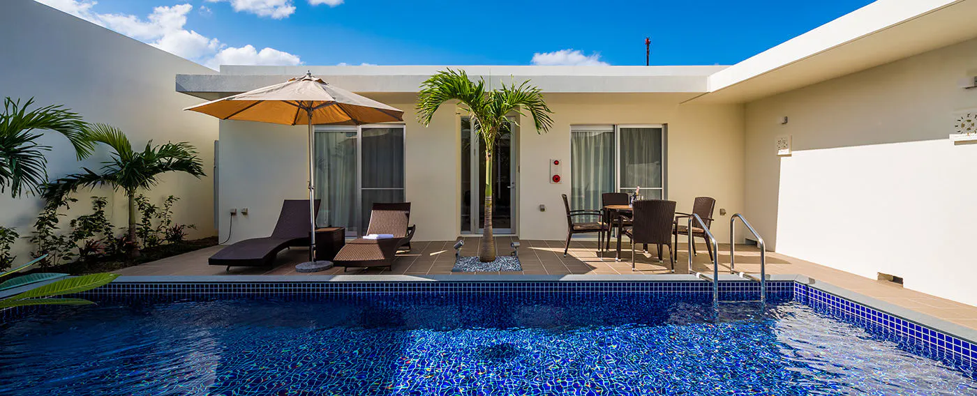 สระว่ายน้ำ