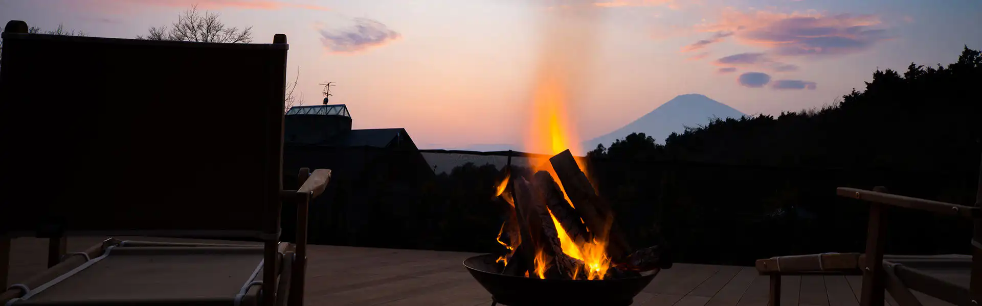 アウトドアデッキ