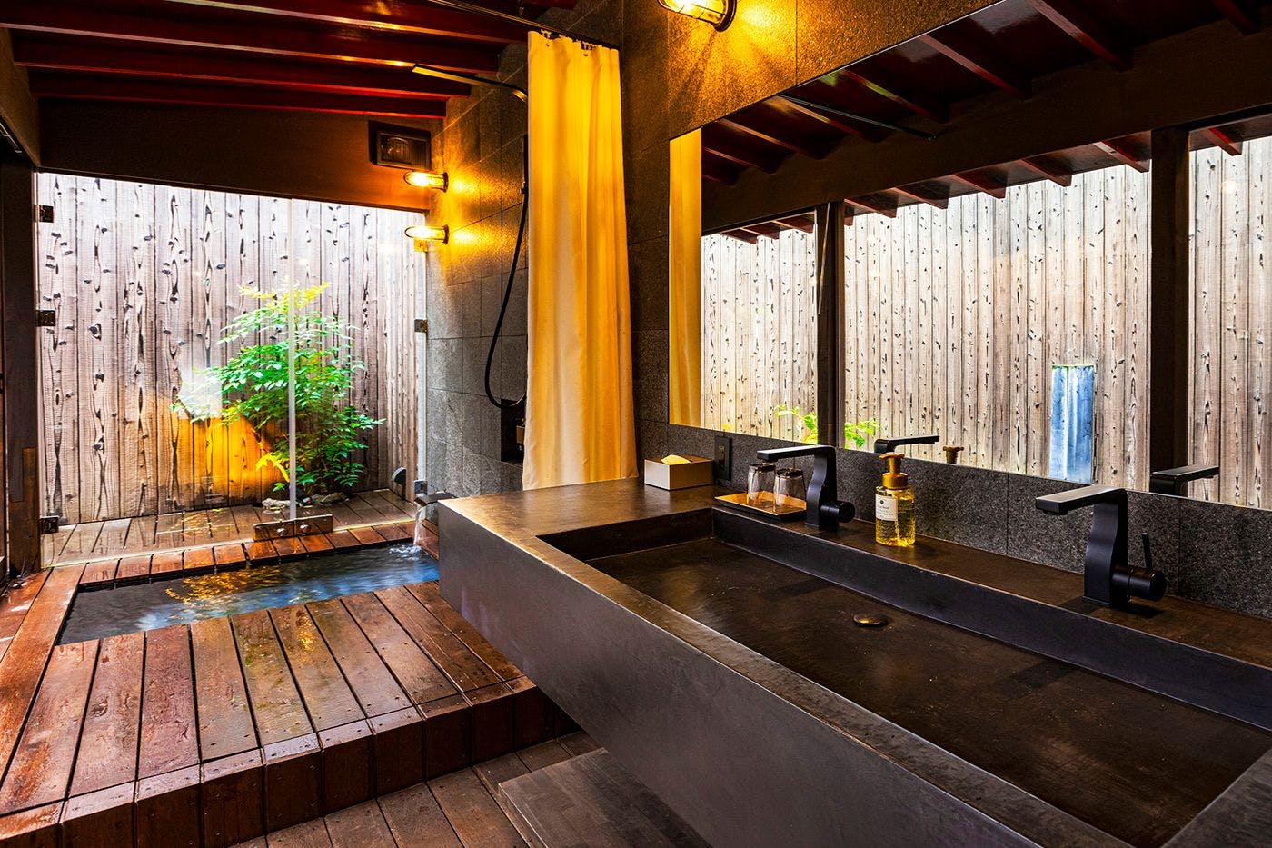 Rinn Premium Nijo Castle North