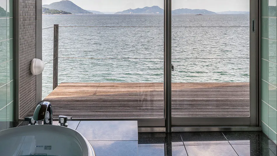 Hidden Inn by the Sea and Islands Archipelago TSUSHIMA -Tomarutto