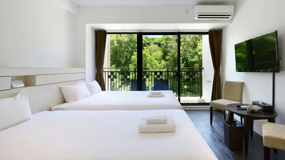 Karry Condo Churaumi