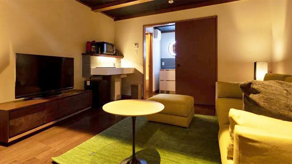 Iizuka Residence