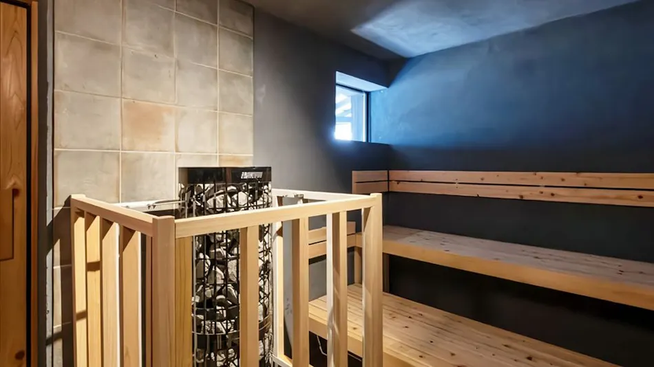 Iizuka Residence