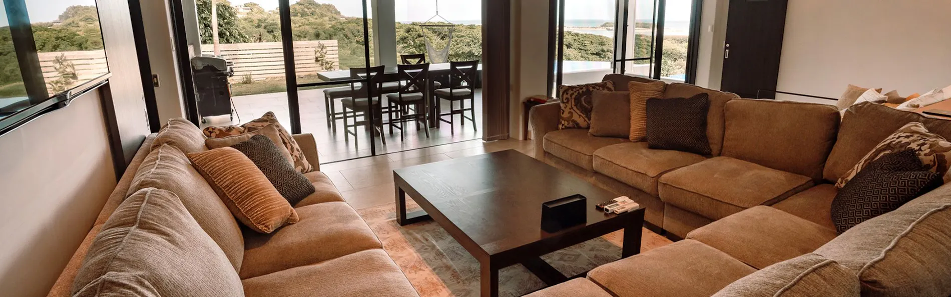 MARINX POOLVILLA NAKANDAKARI