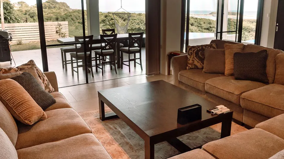 MARINX POOLVILLA NAKANDAKARI