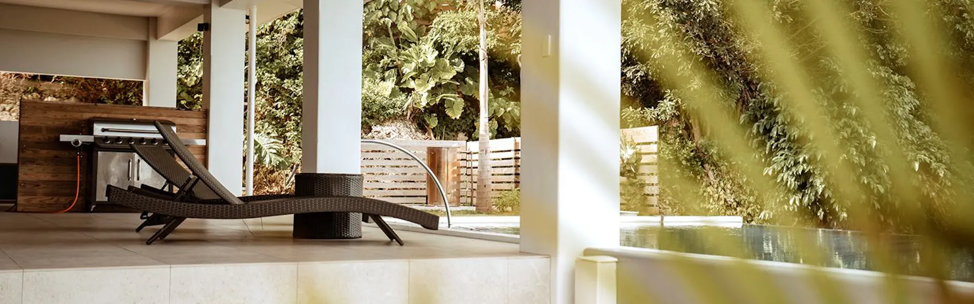 MARINX POOLVILLA NAKANDAKARI