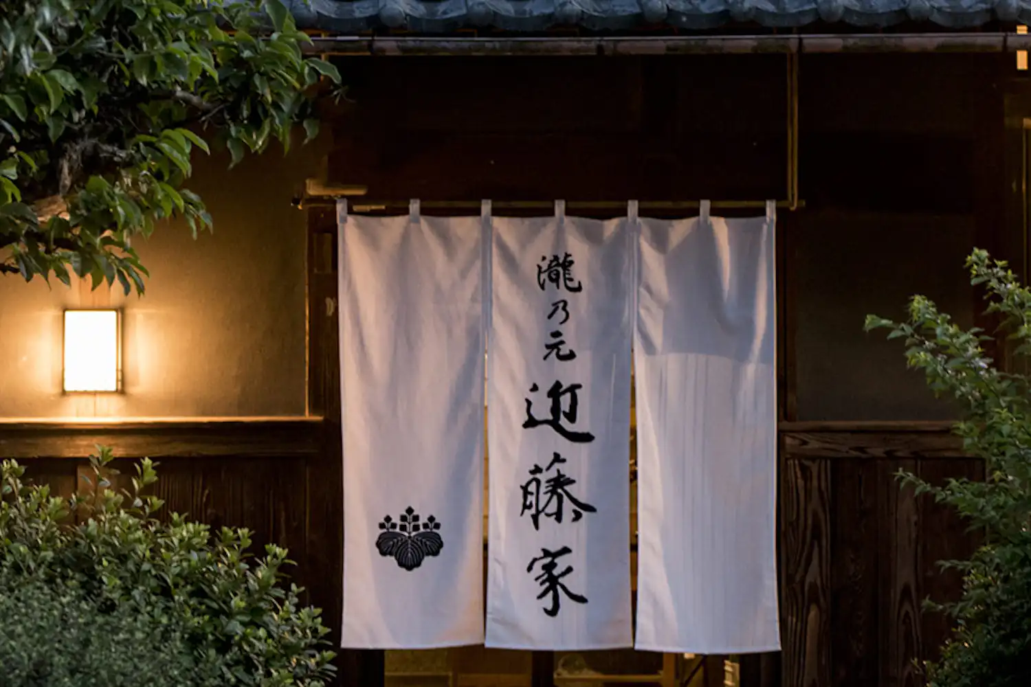 ภายนอกอาคาร