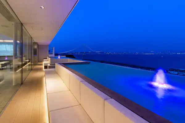 ดาดฟ้าระเบียง