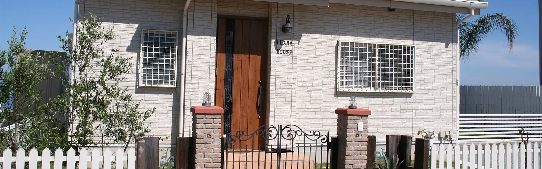 Luana House