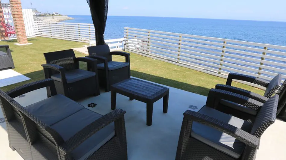 Luana House