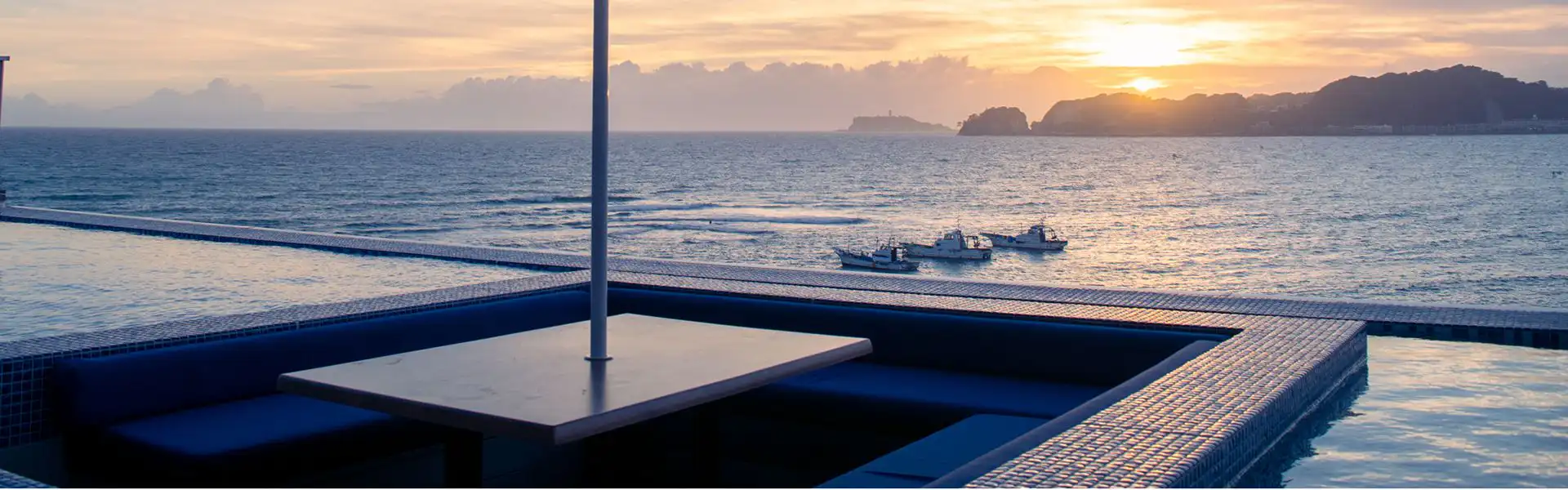 オーシャンビューバス