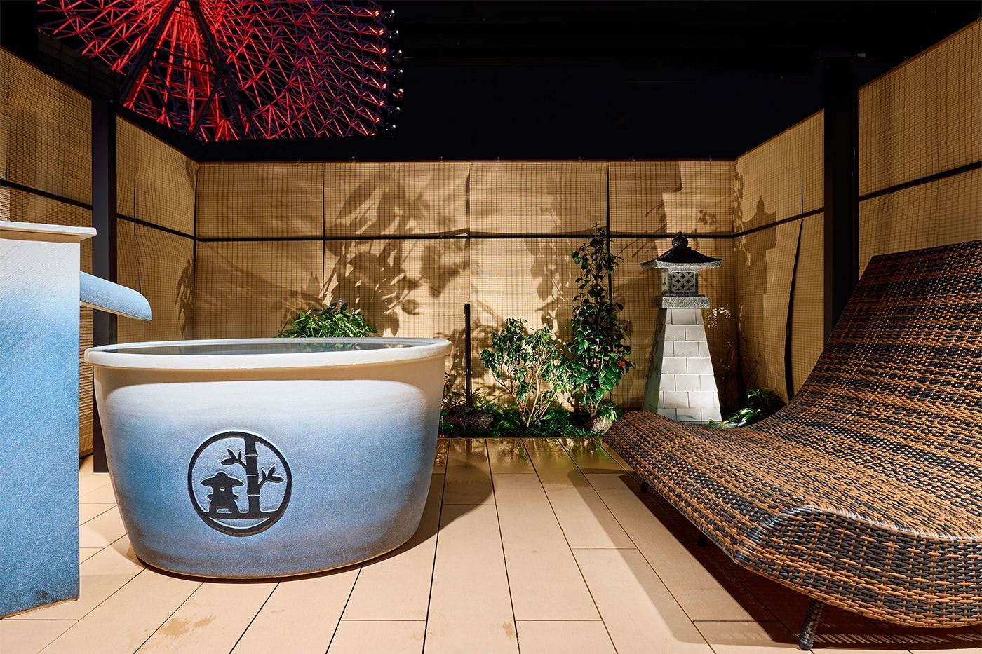 Kolam mandi air panas terbuka