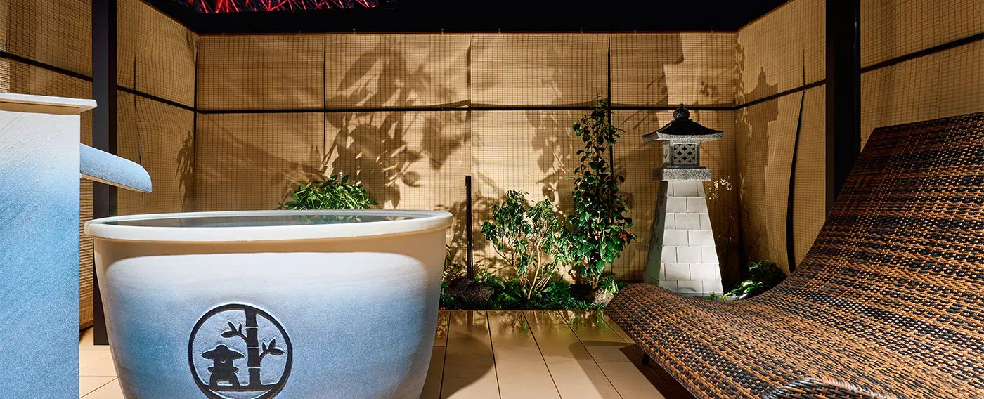 Kolam mandi air panas terbuka