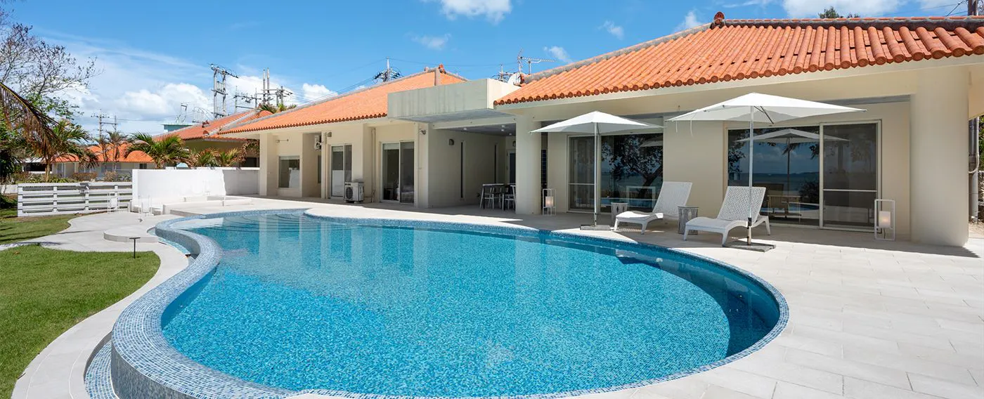 สระว่ายน้ำ