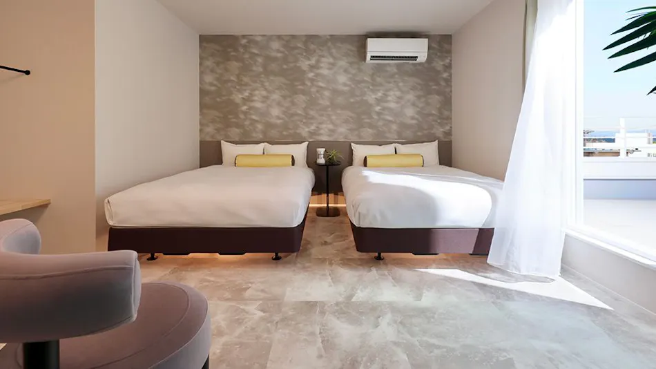 Crystal Villa Shirarahama Beach