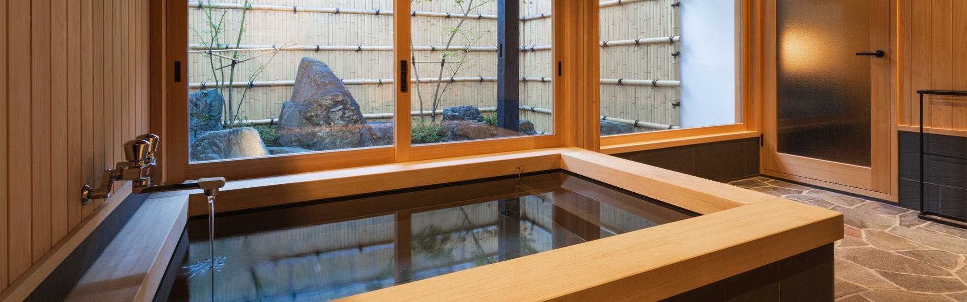 城下町一棟貸し旅館　天籟