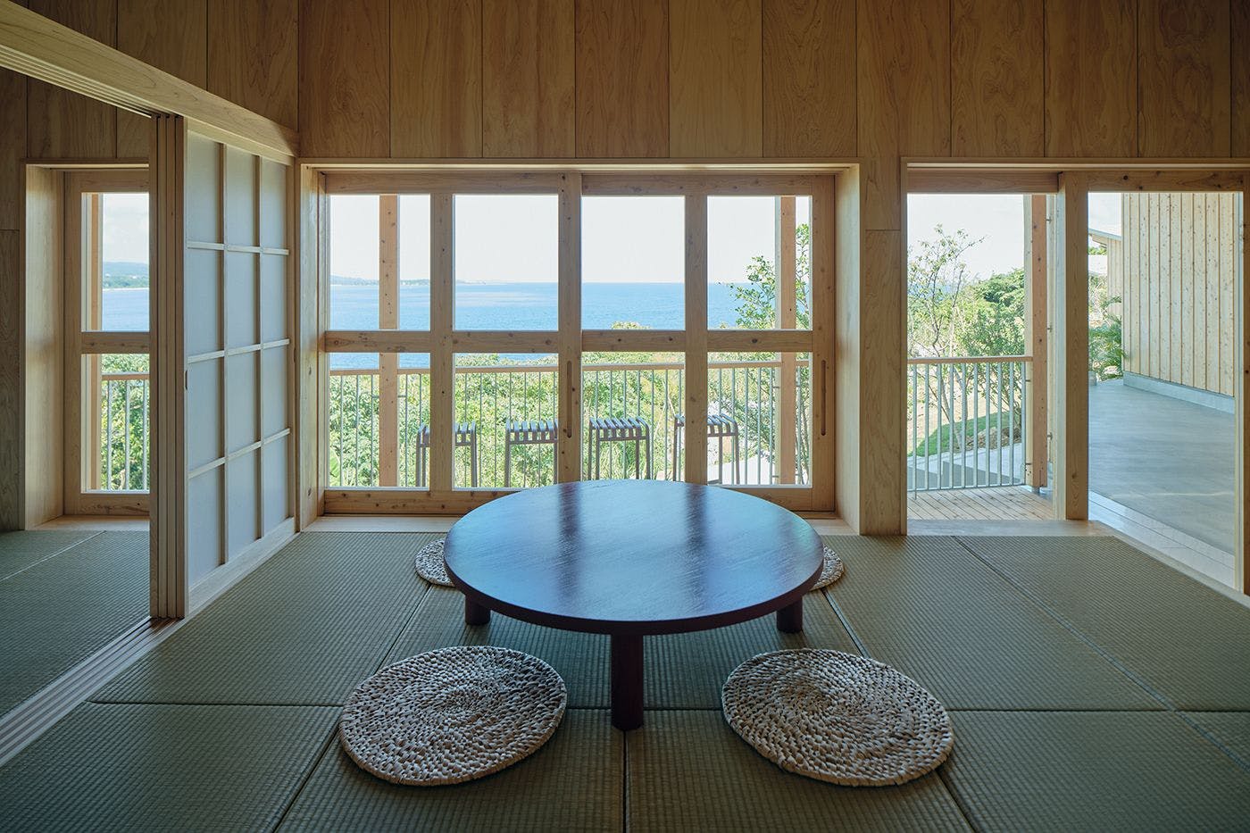 YAWN YARD Kouri Island