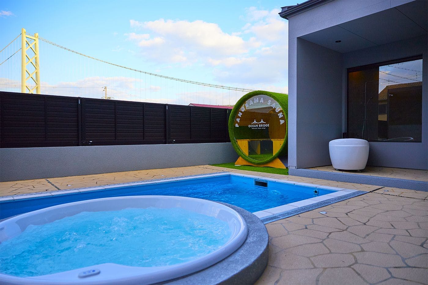 プライベートプール