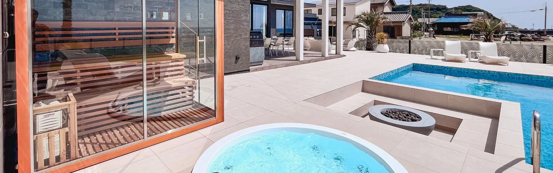 CORAL SUITE VILLA chita