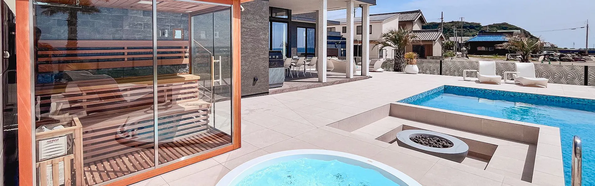 CORAL SUITE VILLA chita