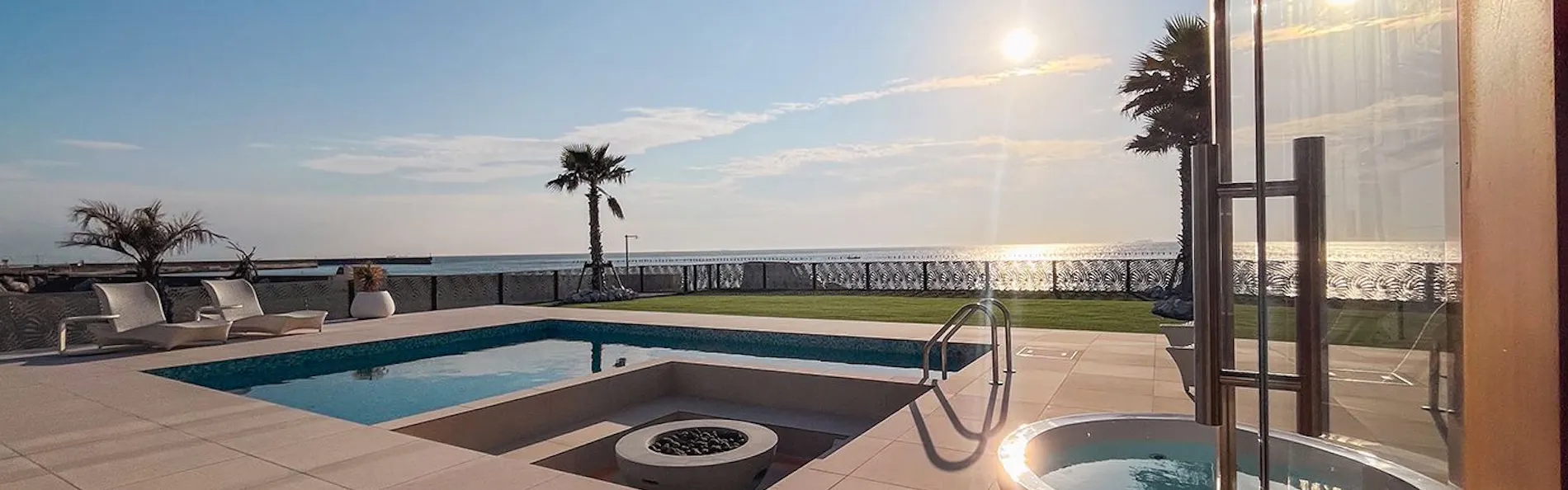 CORAL SUITE VILLA chita