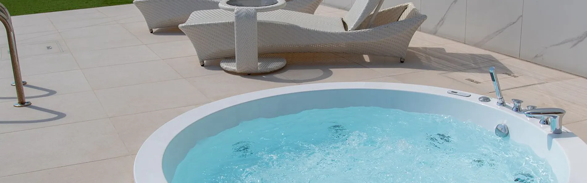 CORAL SUITE VILLA chita